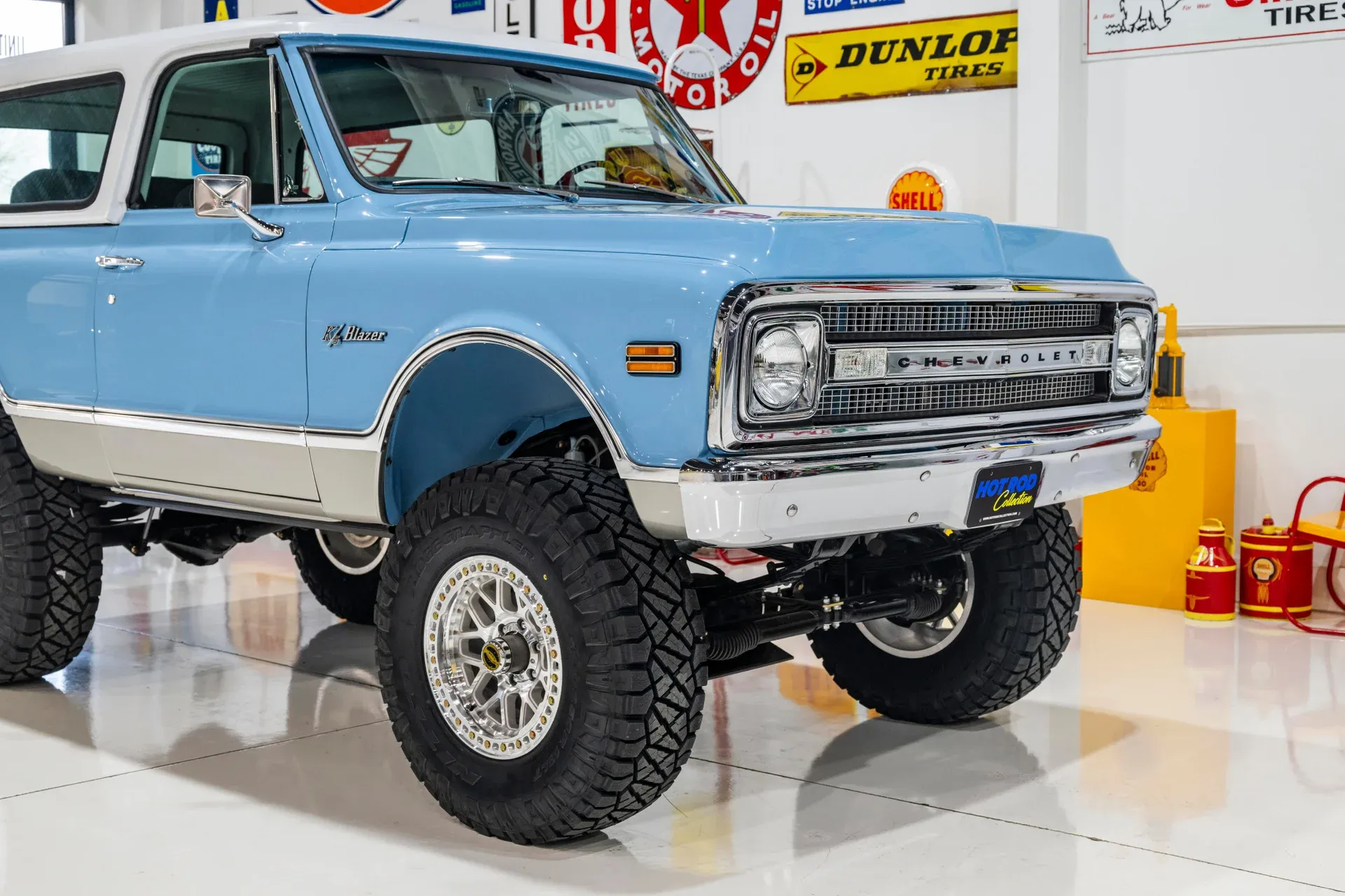 restored-1970-chevrolet-k5-blazer-for-sale-85