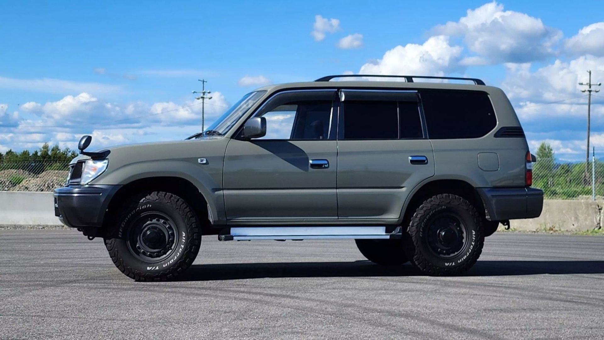 rhd-land-crusier-prado-for-sale-04