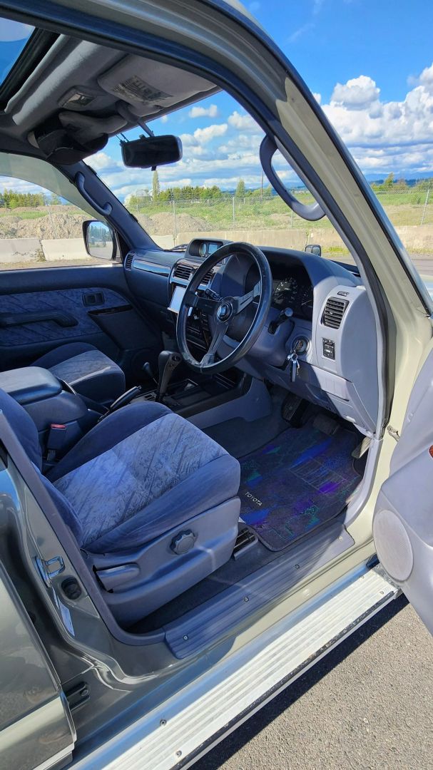 rhd-land-crusier-prado-for-sale-12