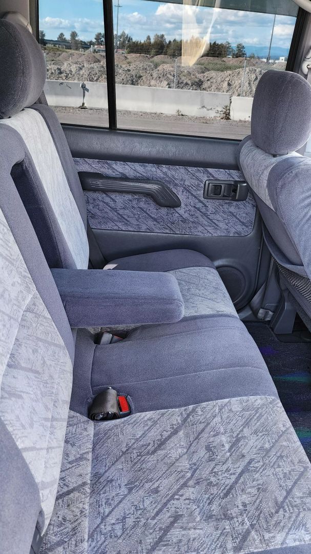rhd-land-crusier-prado-for-sale-18