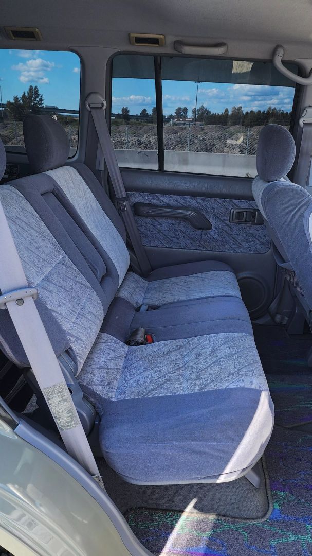 rhd-land-crusier-prado-for-sale-19