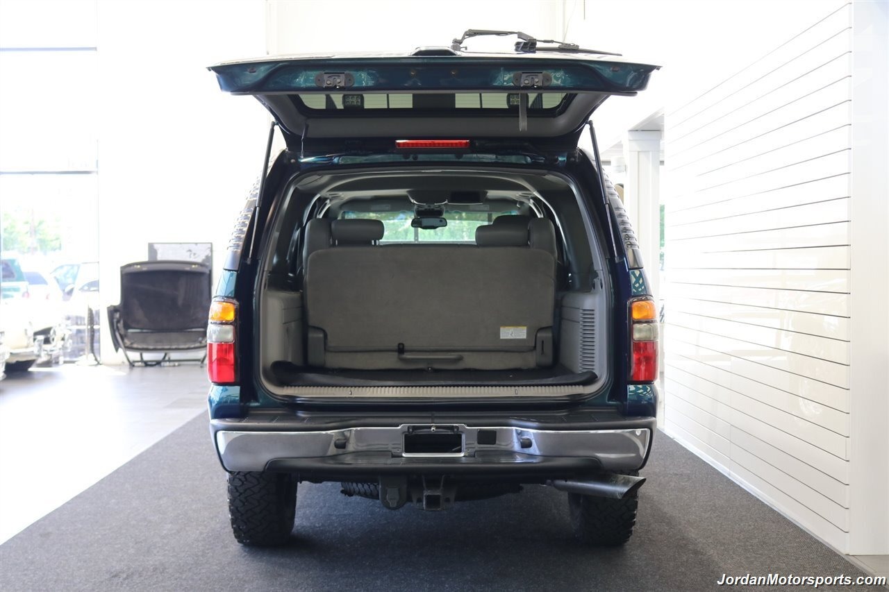 supercharged-2006-chevrolet-suburban-for-sale-14