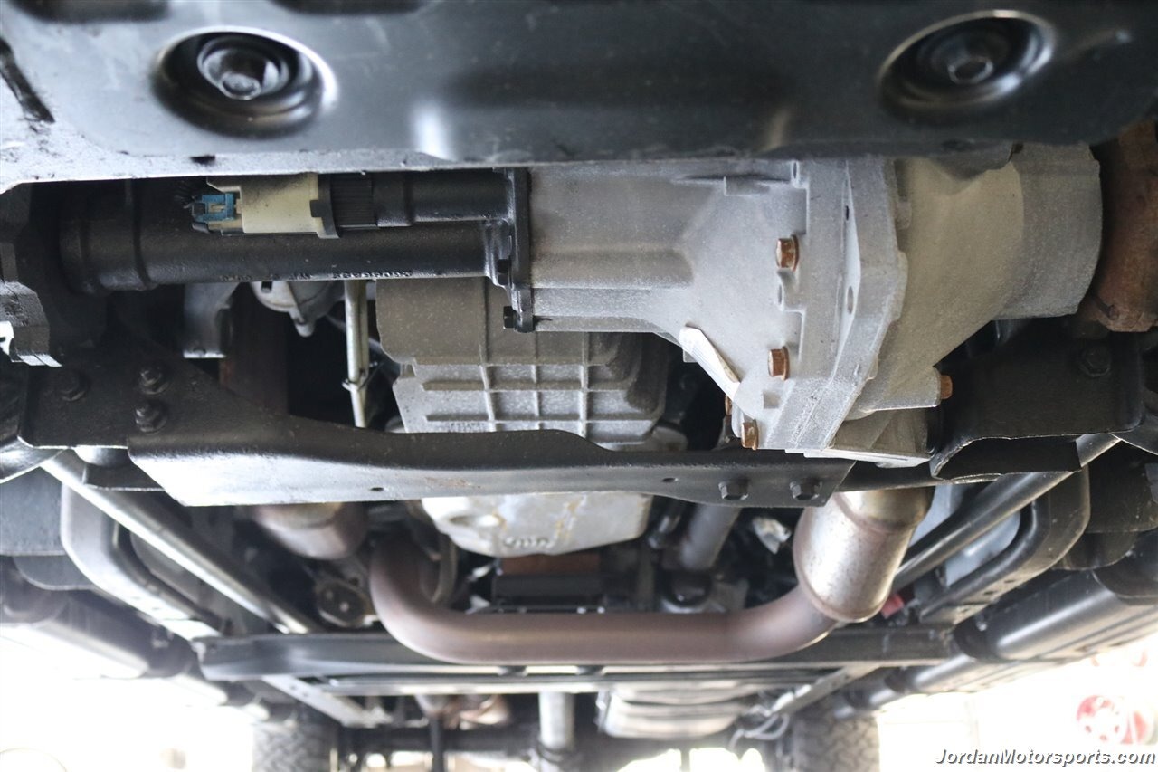 supercharged-2006-chevrolet-suburban-for-sale-23