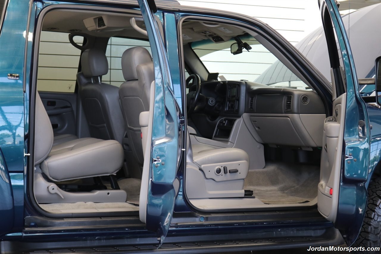 supercharged-2006-chevrolet-suburban-for-sale-38