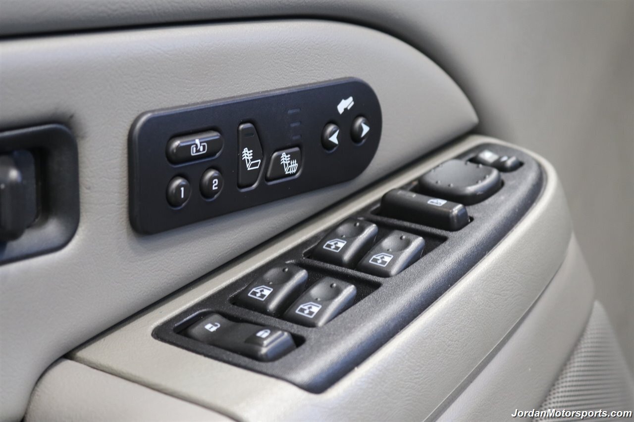 supercharged-2006-chevrolet-suburban-for-sale-59
