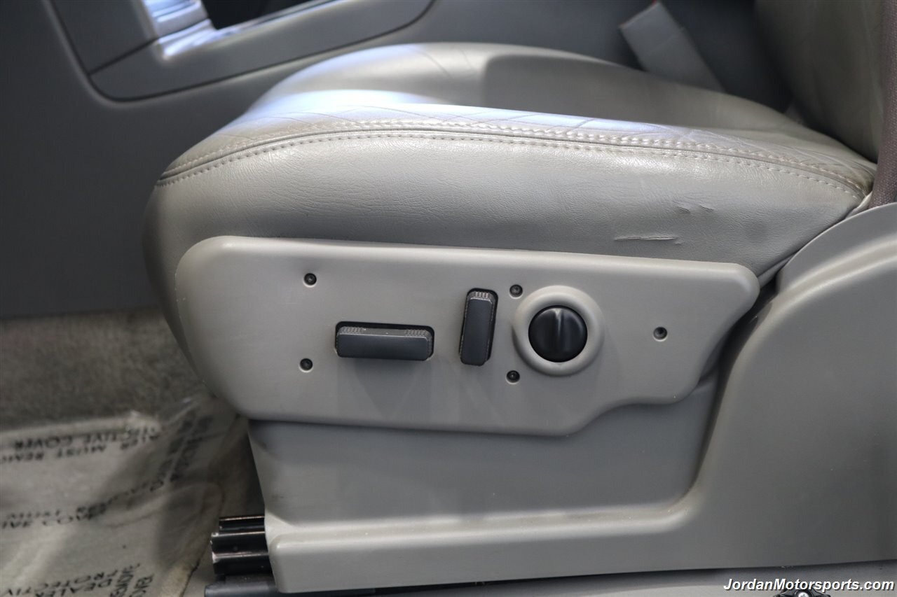supercharged-2006-chevrolet-suburban-for-sale-61