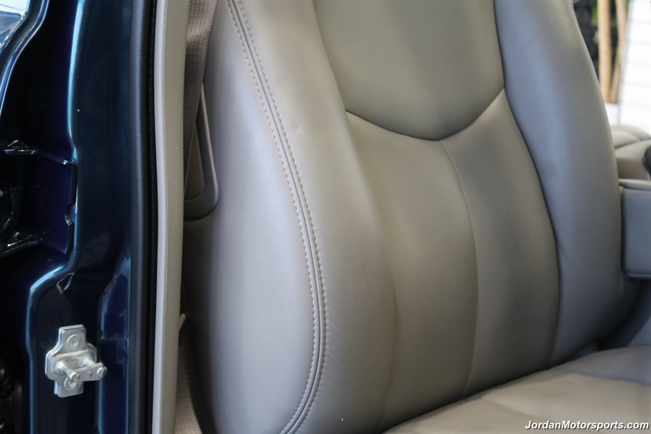 supercharged-2006-chevrolet-suburban-for-sale-66