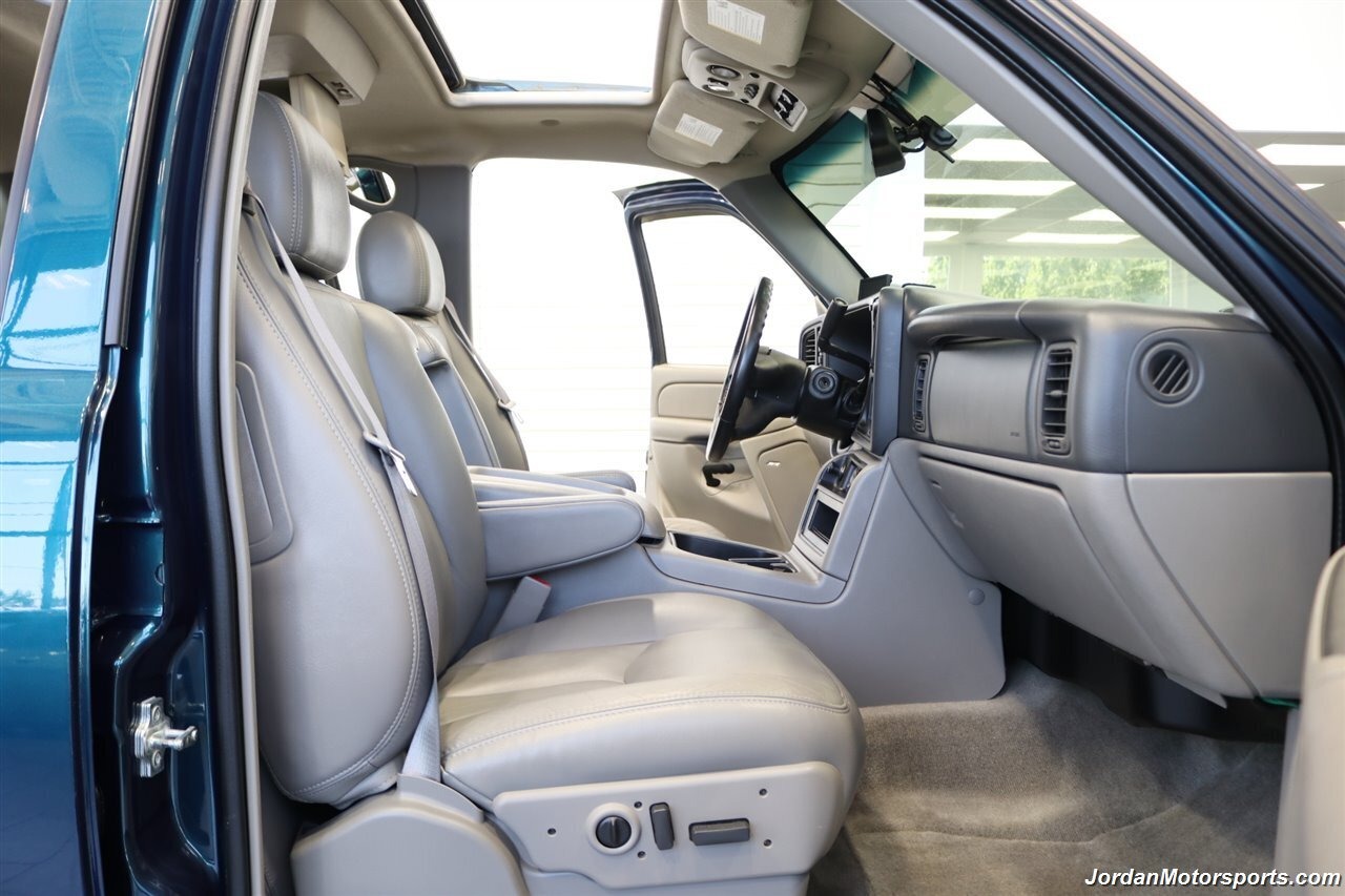 supercharged-2006-chevrolet-suburban-for-sale-70