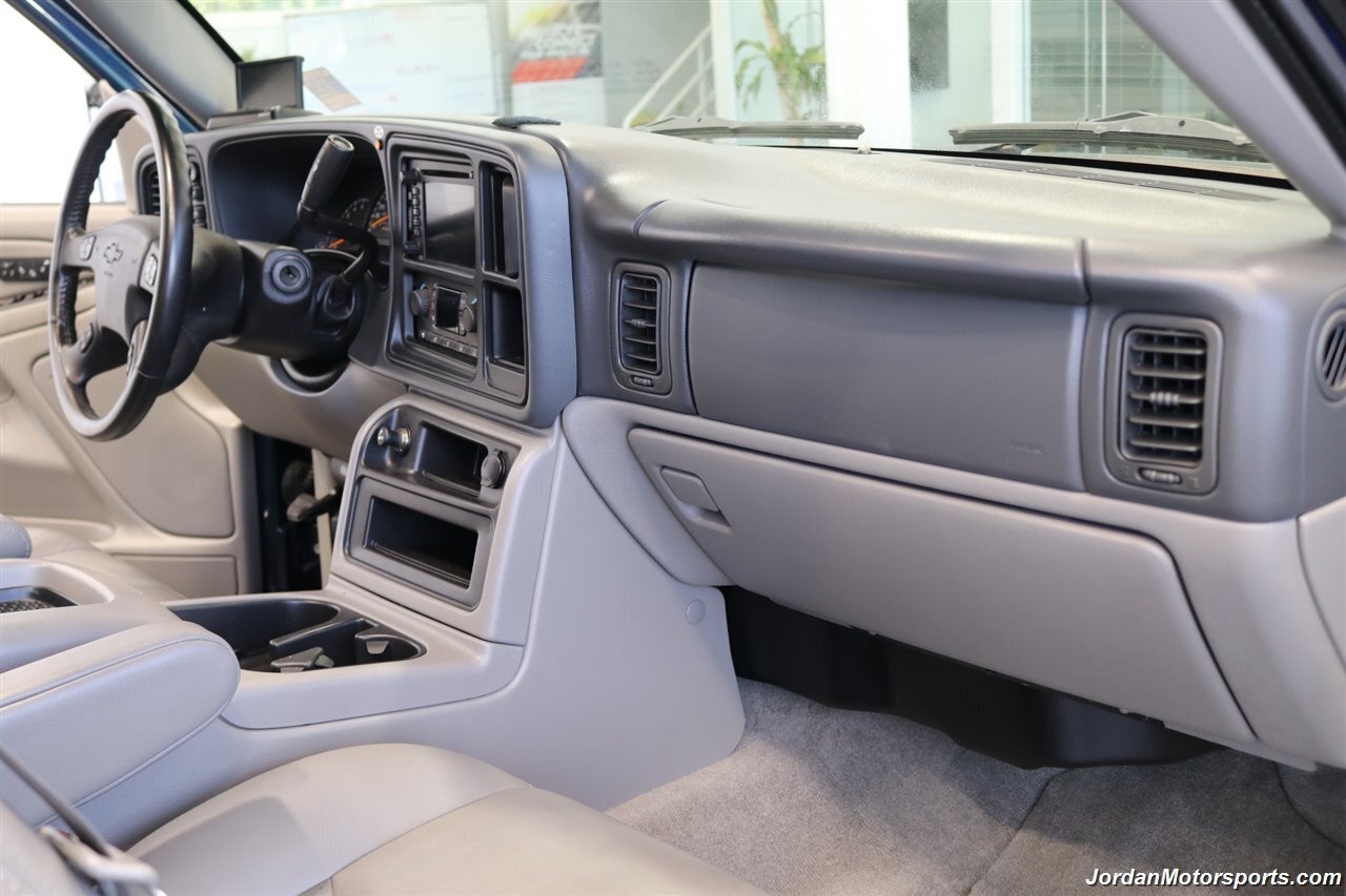 supercharged-2006-chevrolet-suburban-for-sale-83