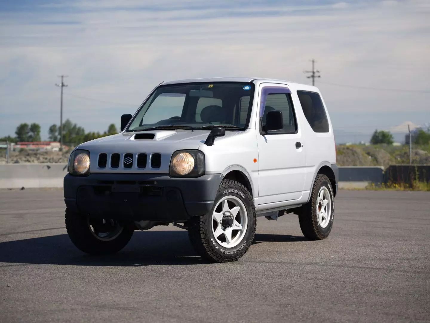 suzuki-jimny-silver-for-sale-02