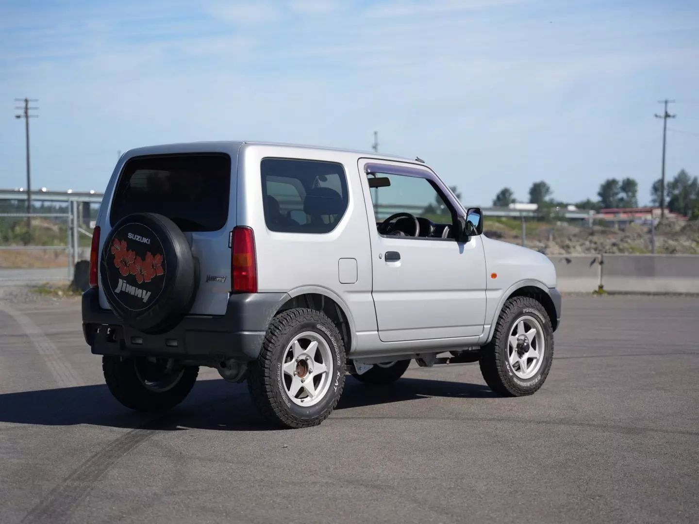 suzuki-jimny-silver-for-sale-10