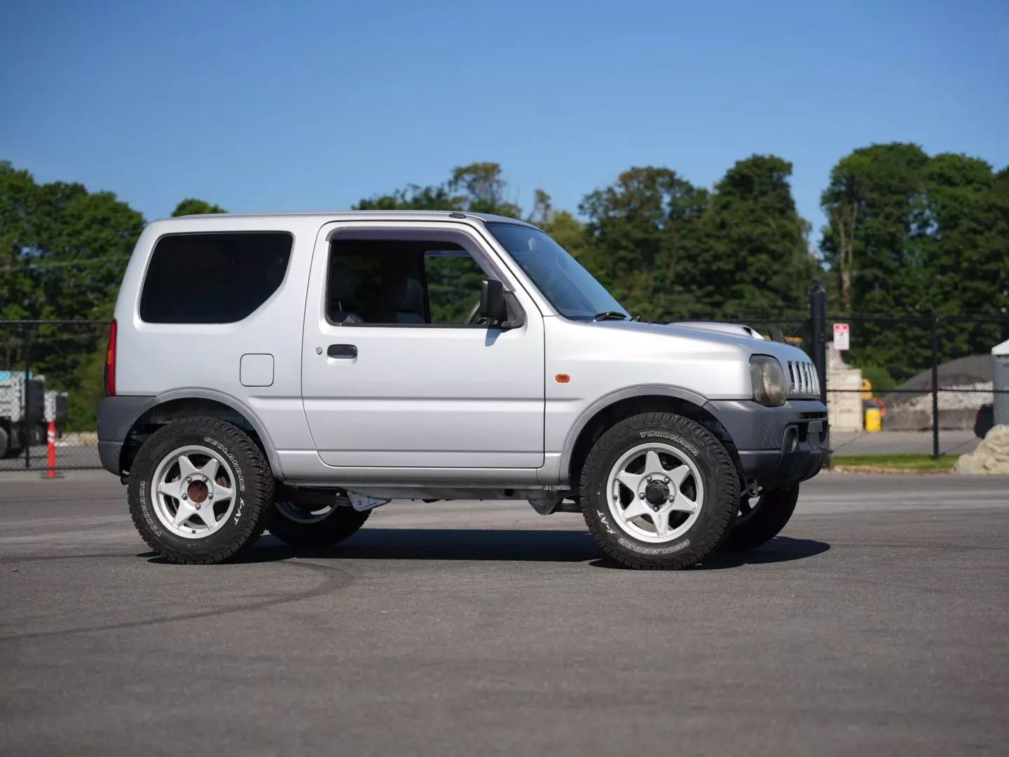 suzuki-jimny-silver-for-sale-12