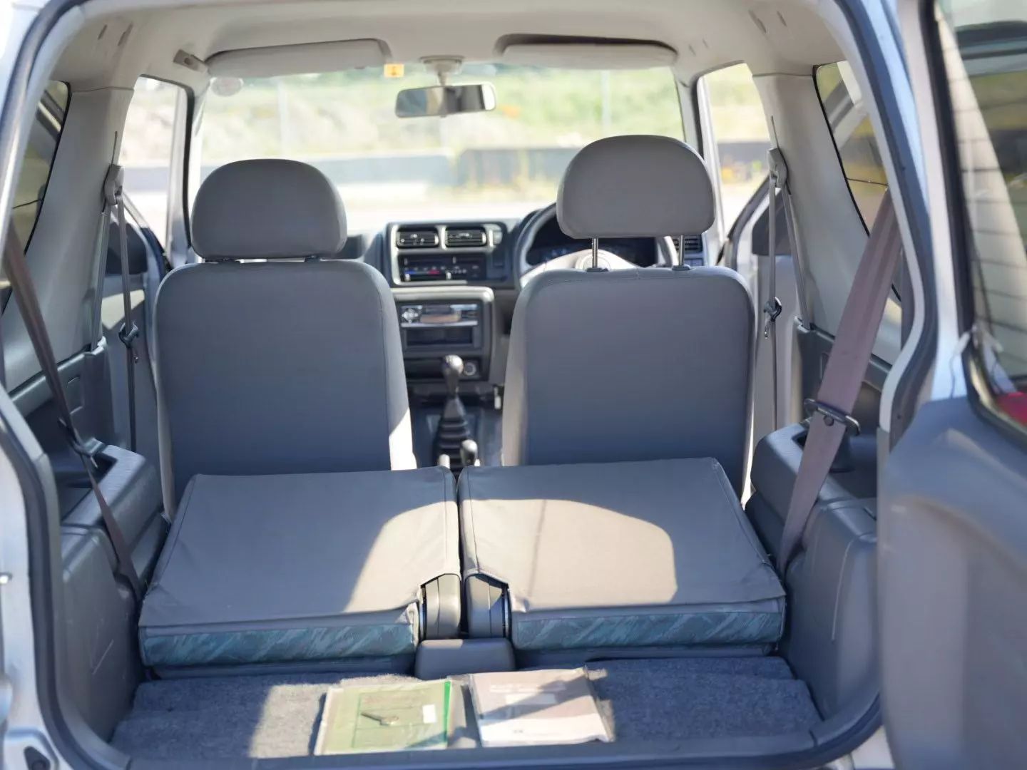 suzuki-jimny-silver-for-sale-15