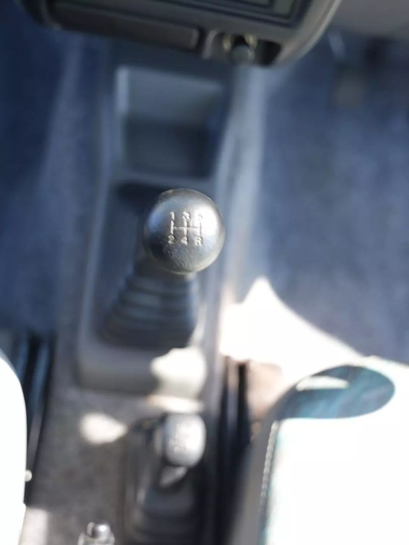 suzuki-jimny-silver-for-sale-25