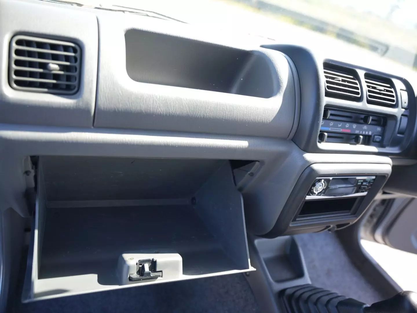 suzuki-jimny-silver-for-sale-26