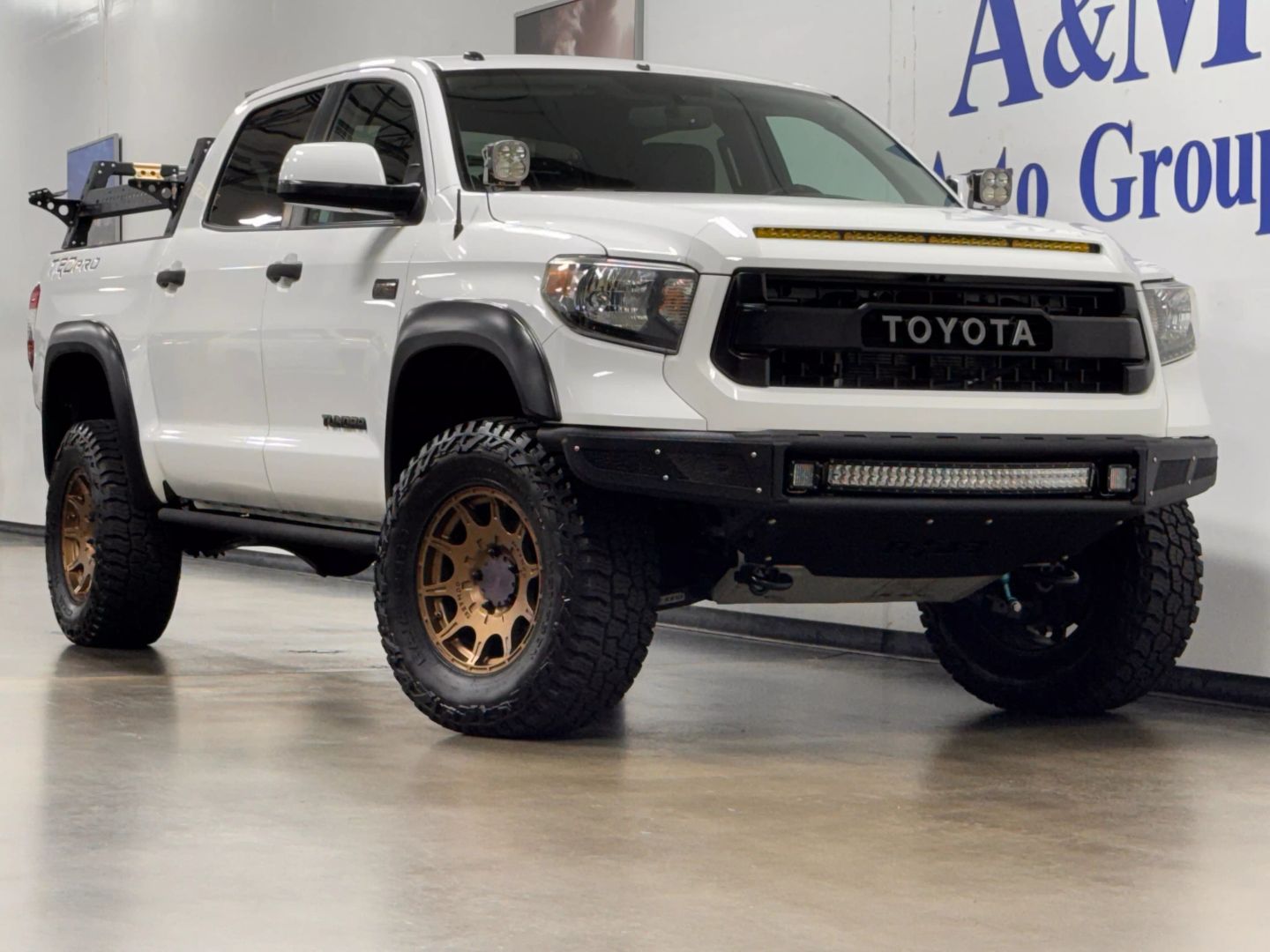 toyota-tundra-crewmax-for-sale-01