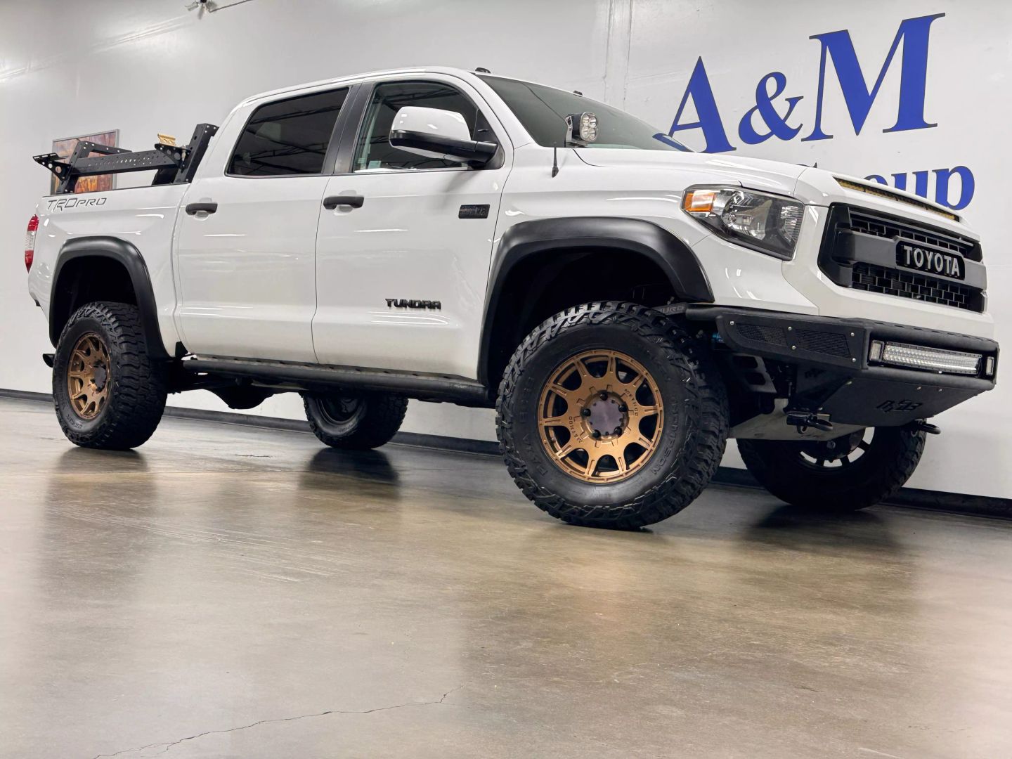 toyota-tundra-crewmax-for-sale-04