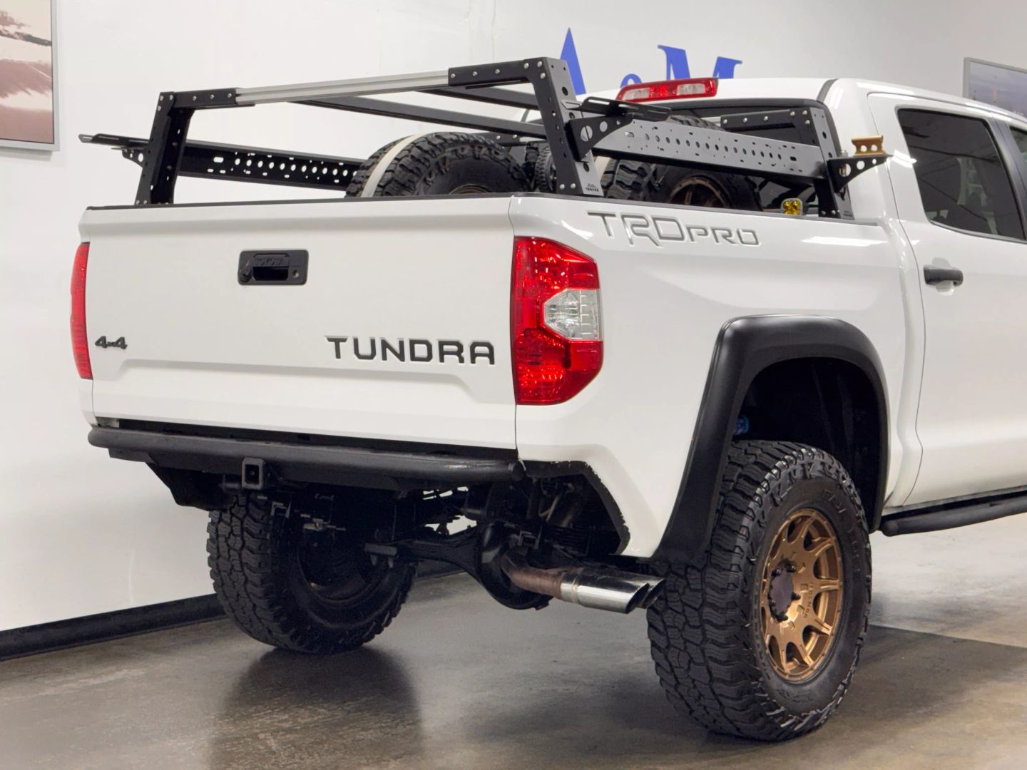 toyota-tundra-crewmax-for-sale-08