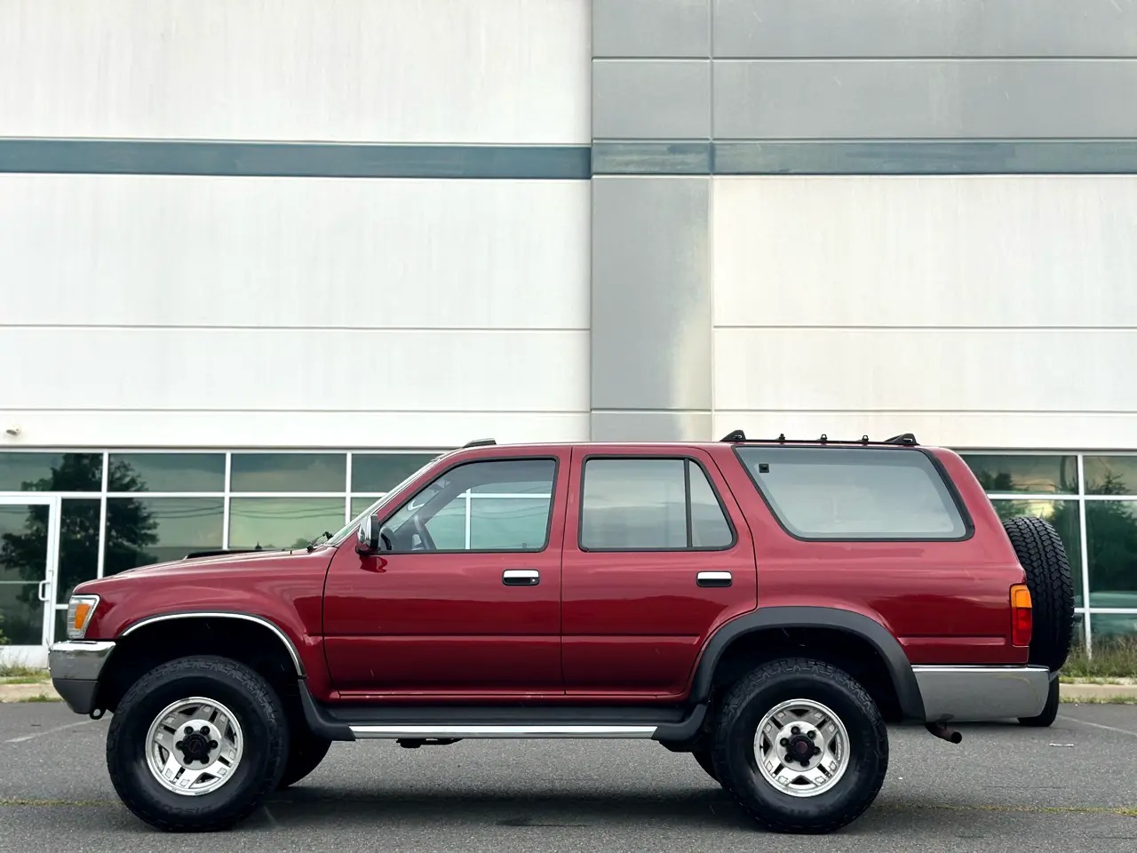 1190-toyota-4runner-sr5-for-sale-chantilly-va-10