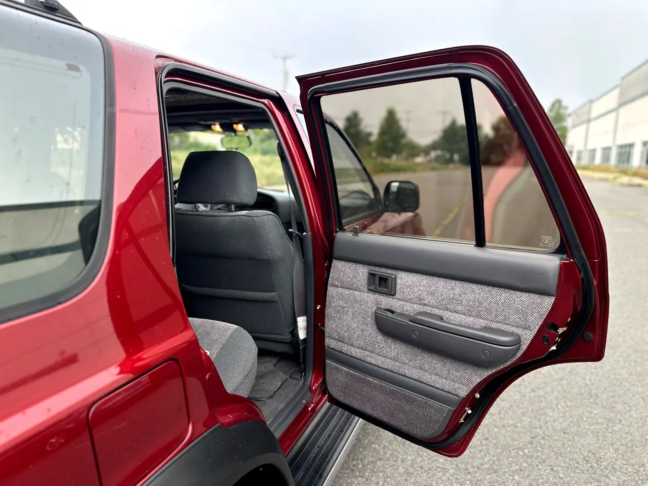 1190-toyota-4runner-sr5-for-sale-chantilly-va-14