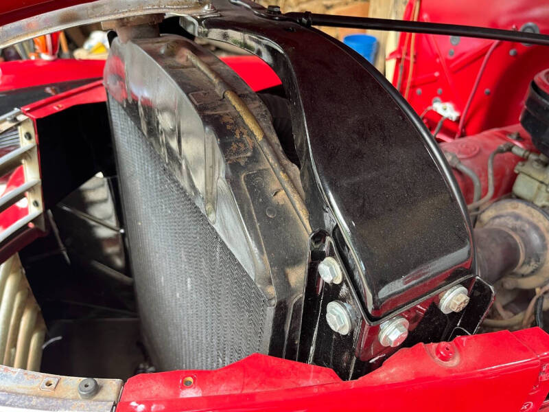 1947-gmc-c-k-2500-series-ec152-stake-side (16)