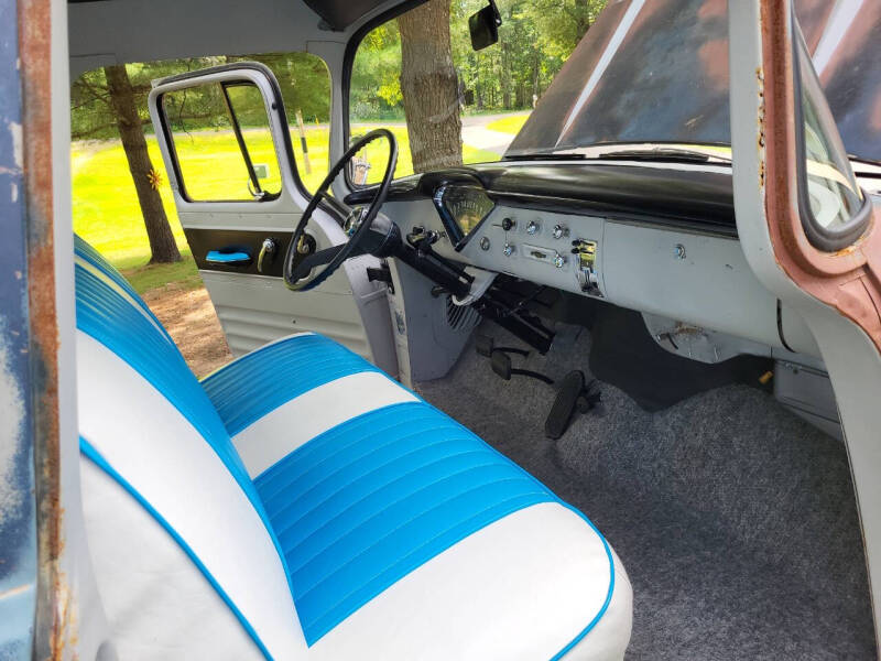 1957-chevrolet-3100-former-air-force-truck (2)