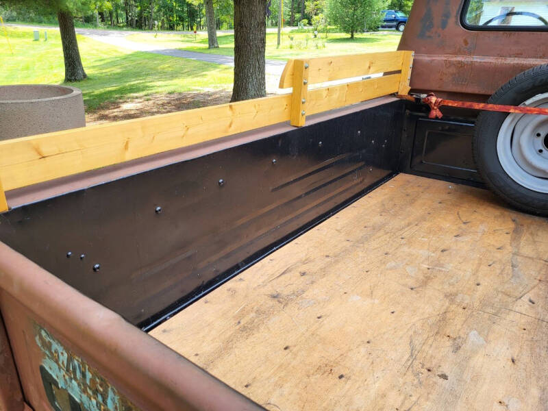 1957-chevrolet-3100-former-air-force-truck (73)
