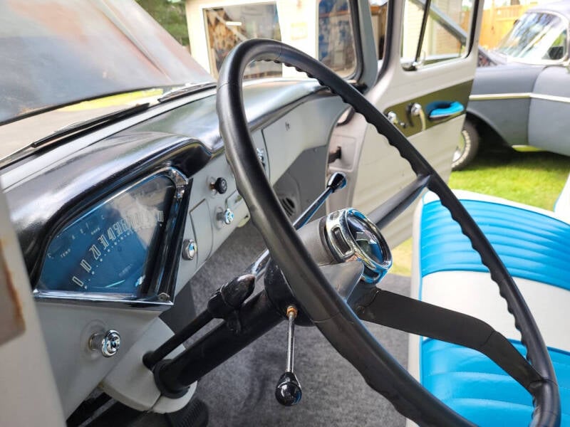1957-chevrolet-3100-former-air-force-truck (85)