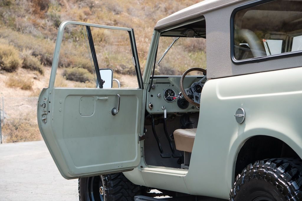 1963-international-scout-model-80-4x4-for-sale-laguna-beach-57