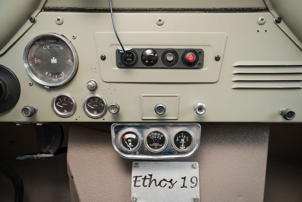 1963-international-scout-model-80-4x4-for-sale-laguna-beach-70