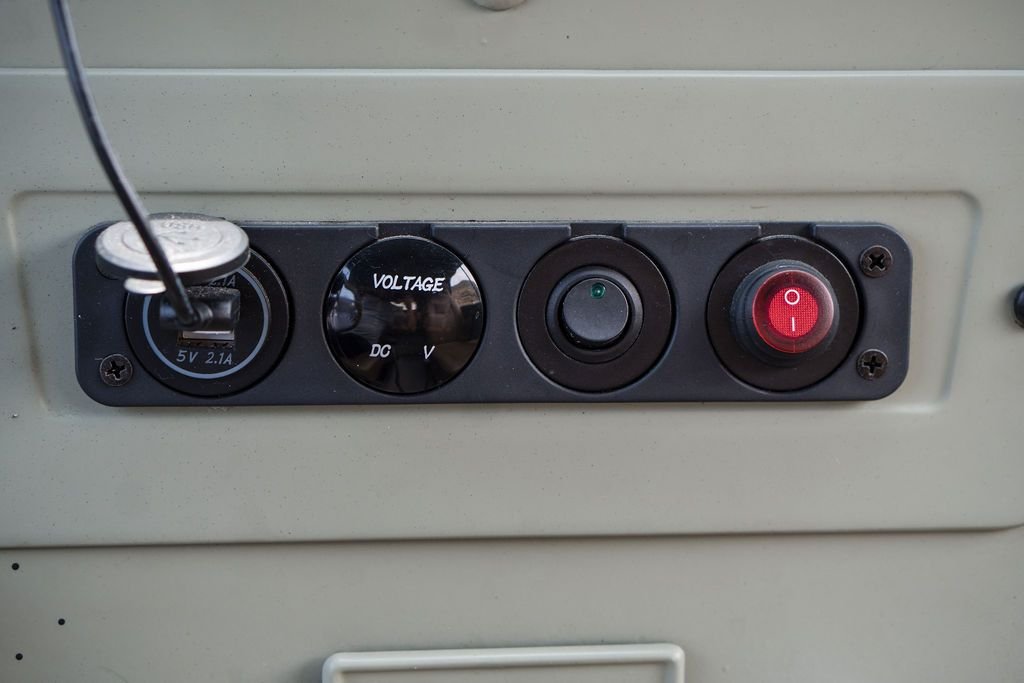 1963-international-scout-model-80-4x4-for-sale-laguna-beach-75