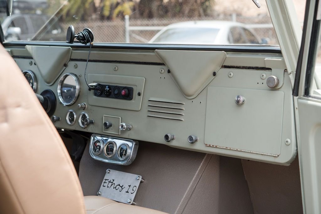 1963-international-scout-model-80-4x4-for-sale-laguna-beach-79