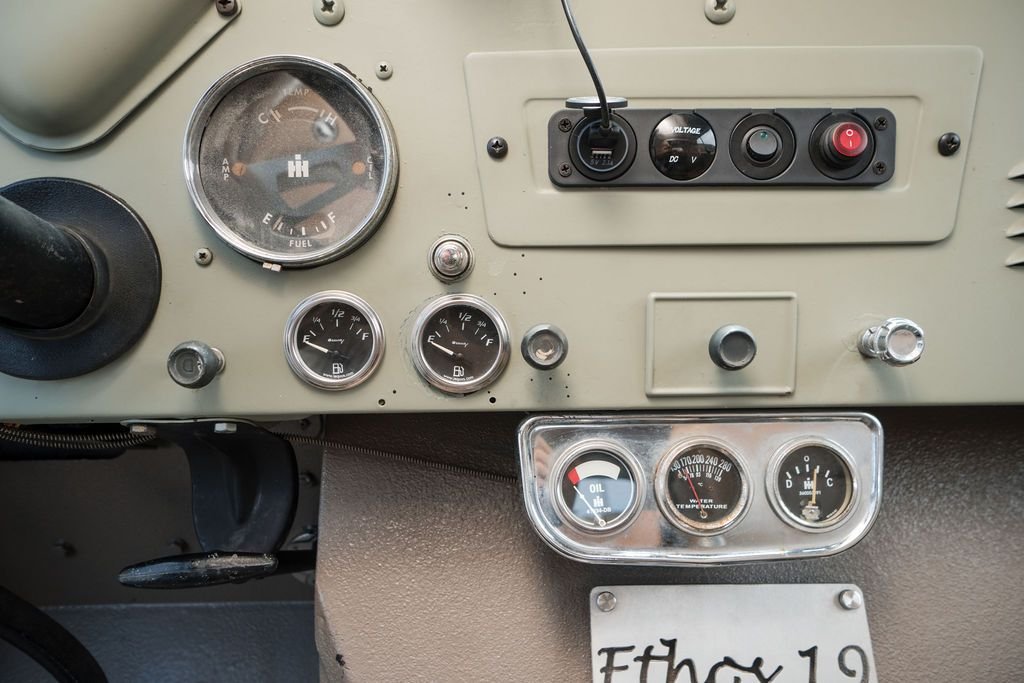 1963-international-scout-model-80-4x4-for-sale-laguna-beach-90