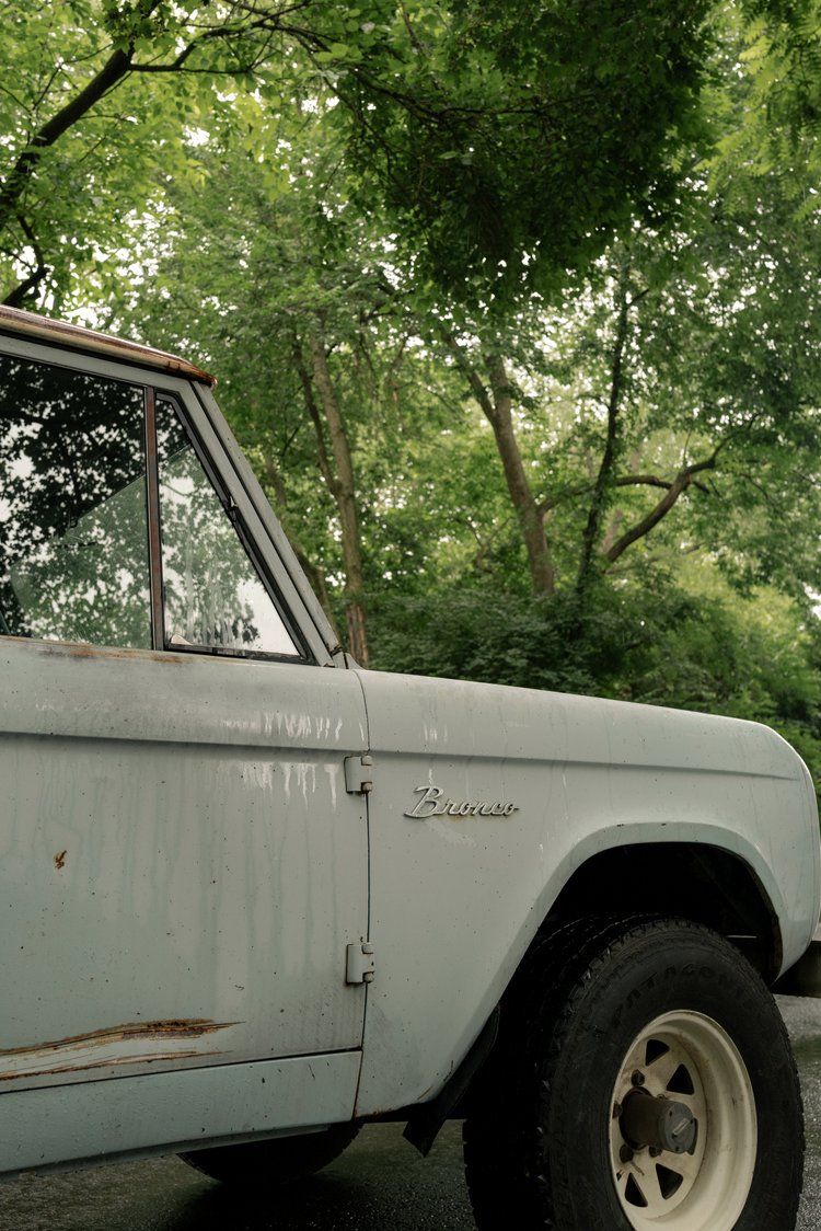 1966-ford-bronco-patina-for-sale-04