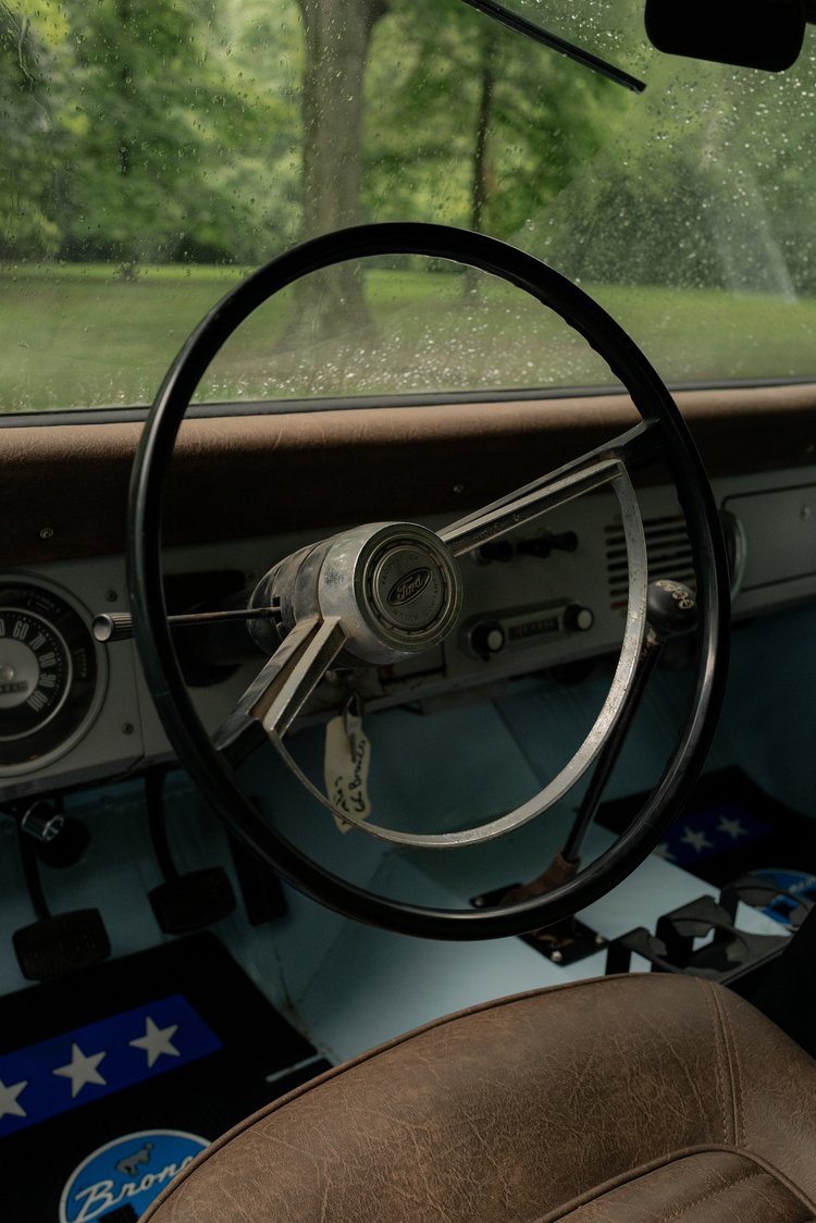 1966-ford-bronco-patina-for-sale-08