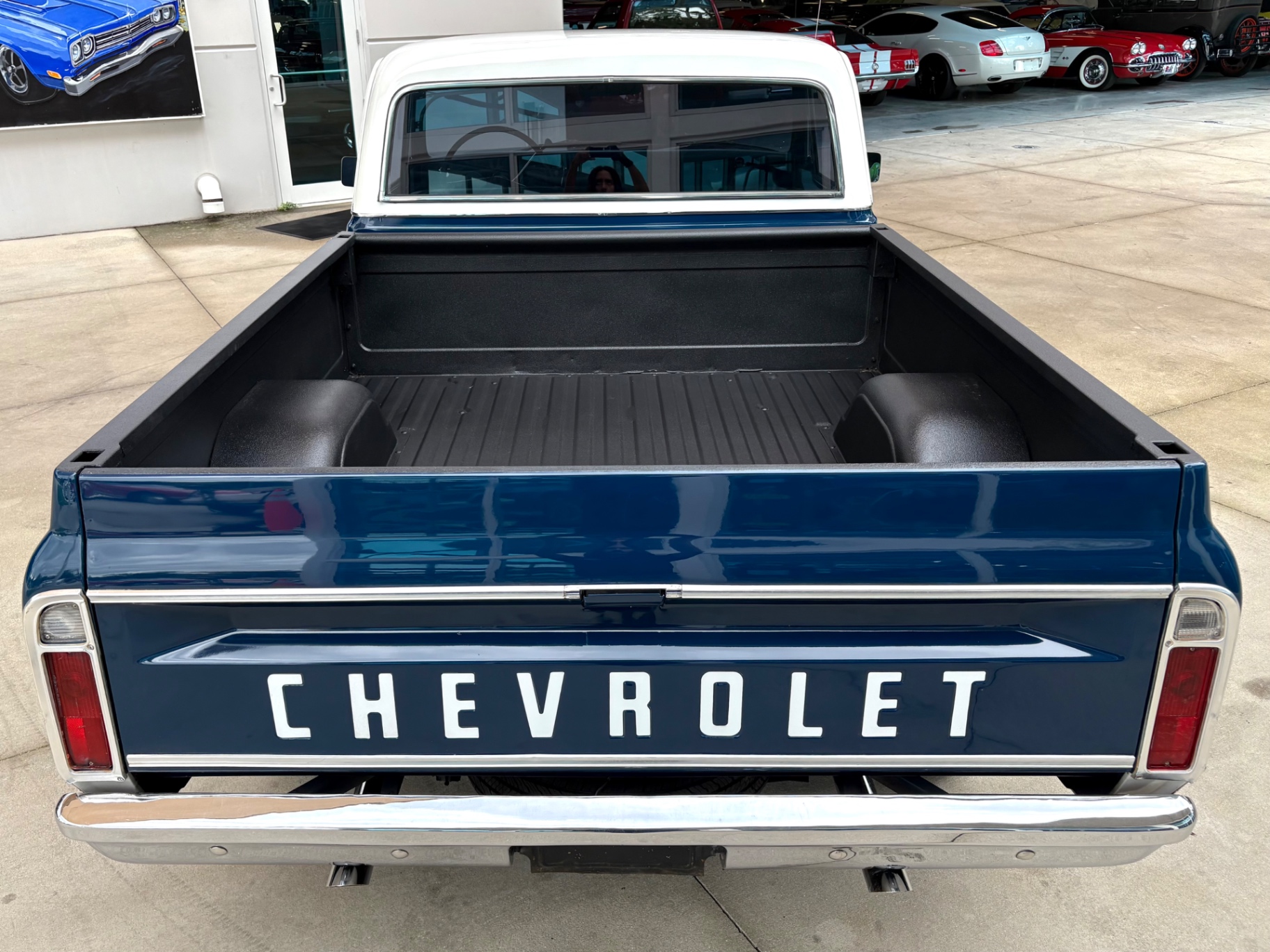 1969-chevrolet-c10-cheyenne-29