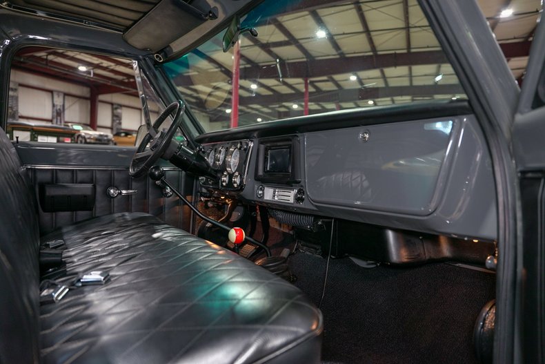 1970-chevrolet-c-10 (28)