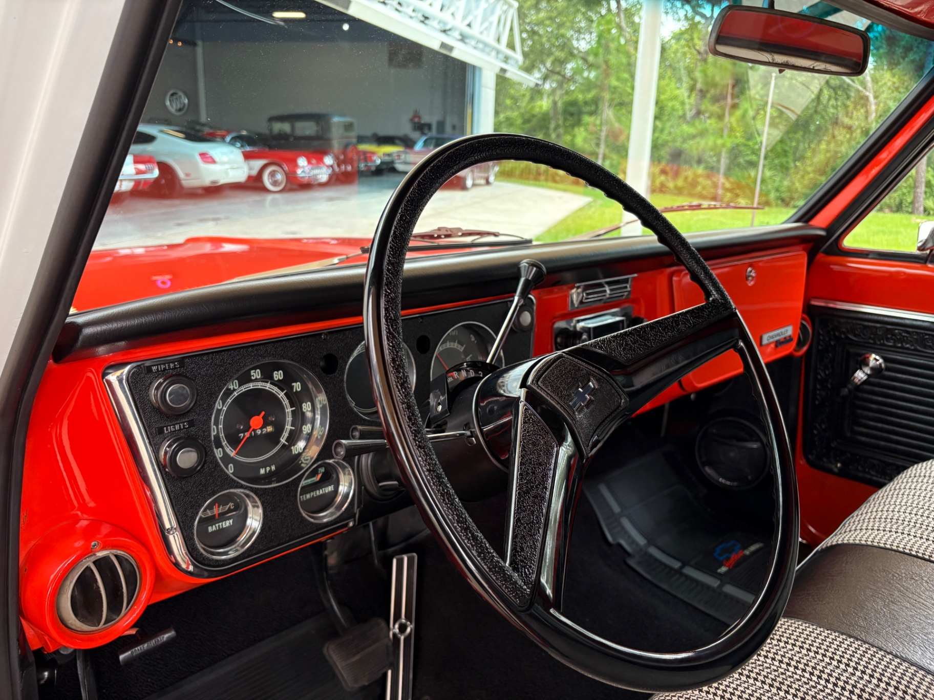1970-chevrolet-c10-custom-for-sale-40