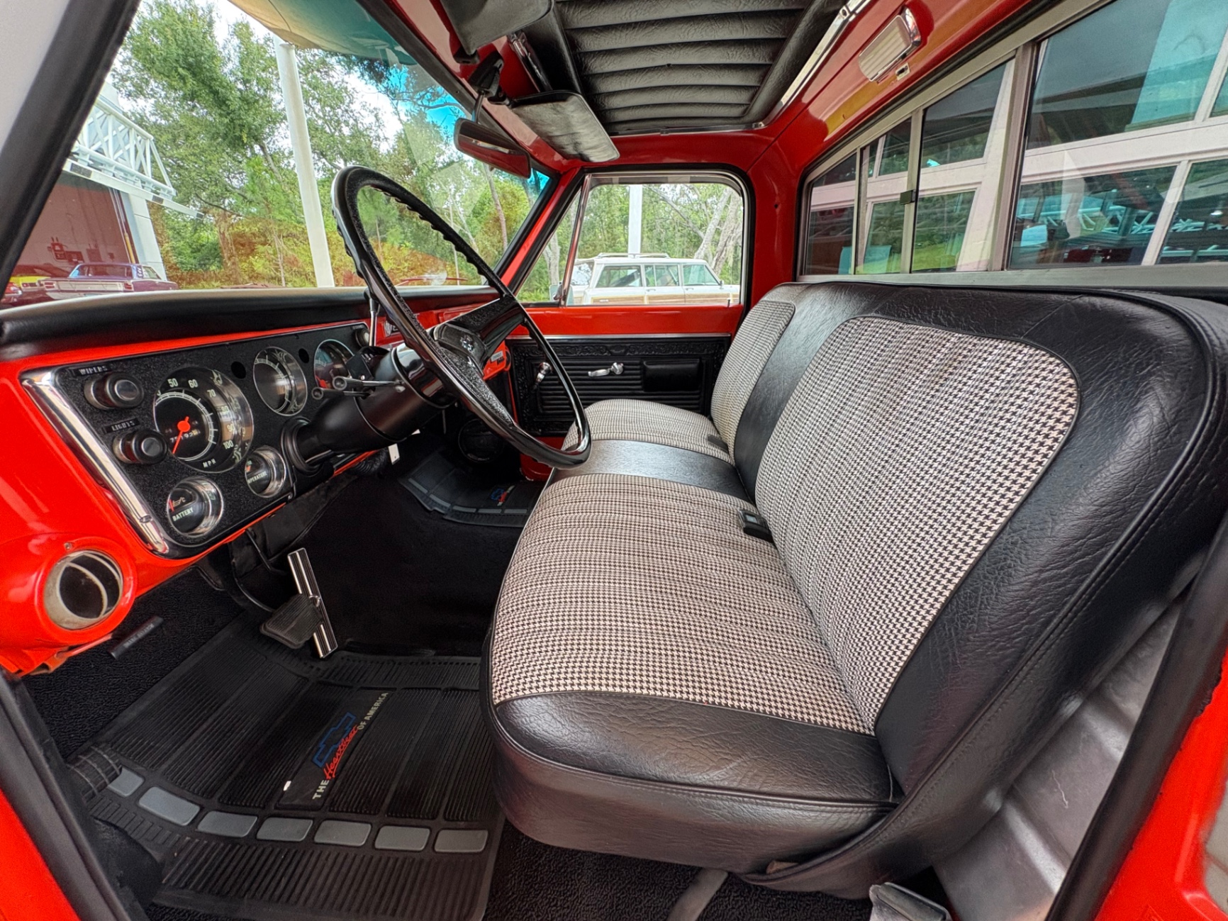 1970-chevrolet-c10-custom-for-sale-42