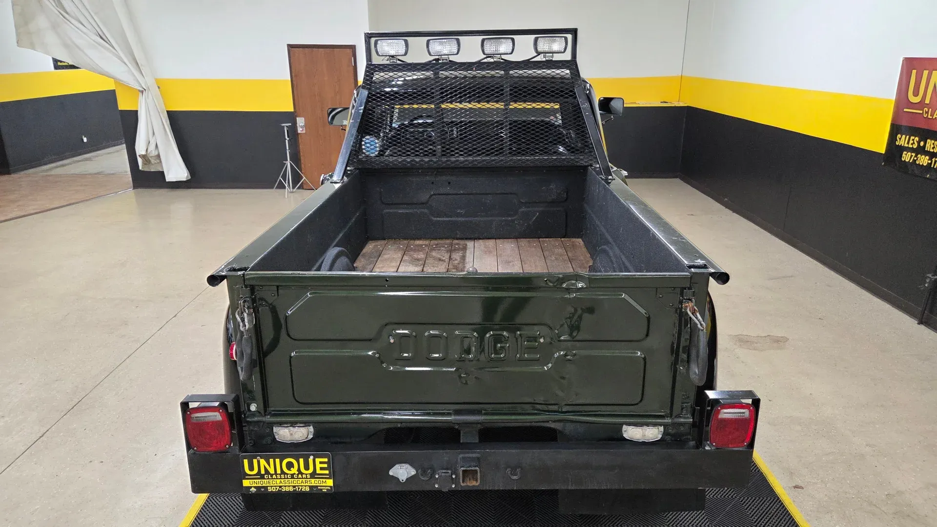 1970-dodge-power-wagon-w200 (105)