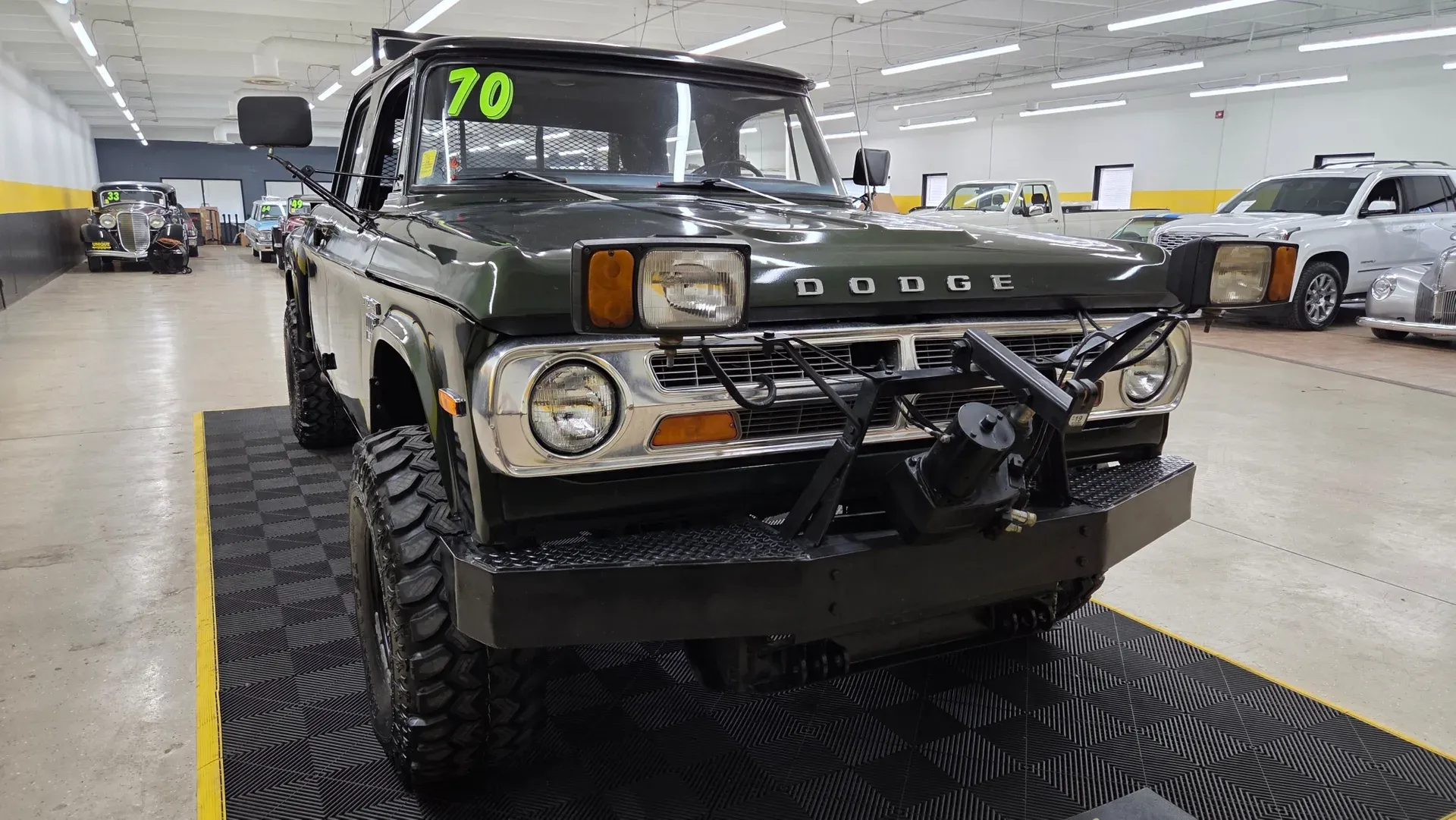 1970-dodge-power-wagon-w200 (114)
