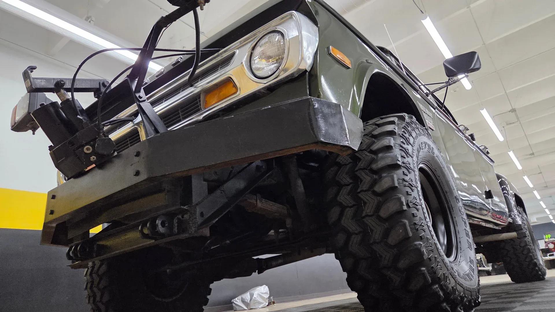 1970-dodge-power-wagon-w200 (23)