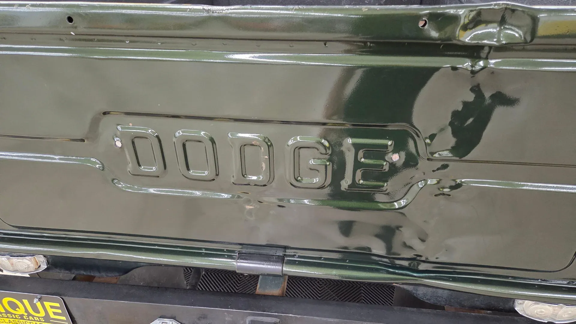 1970-dodge-power-wagon-w200 (26)