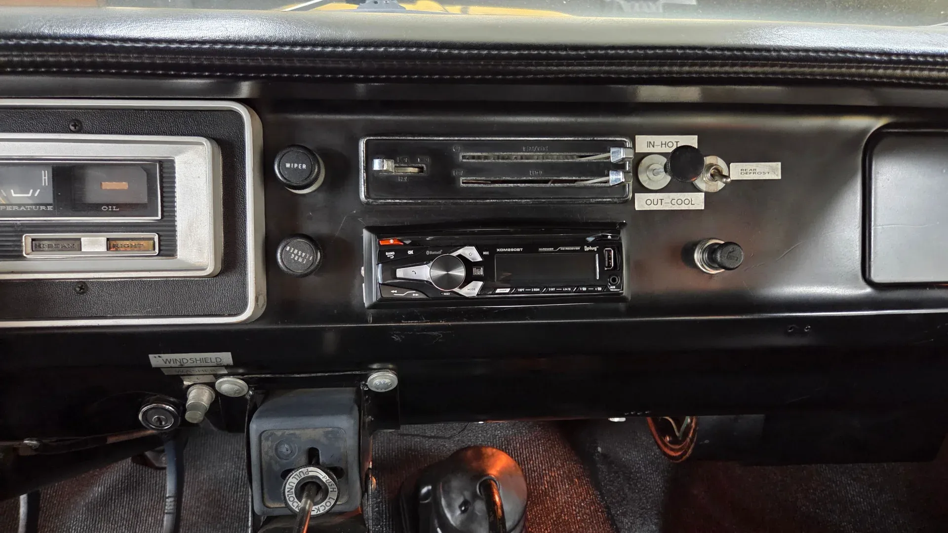 1970-dodge-power-wagon-w200 (93)
