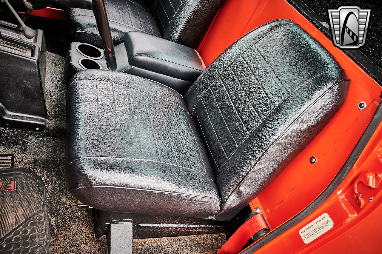1970-international-harvester-scout-half-cab-for-sale-025