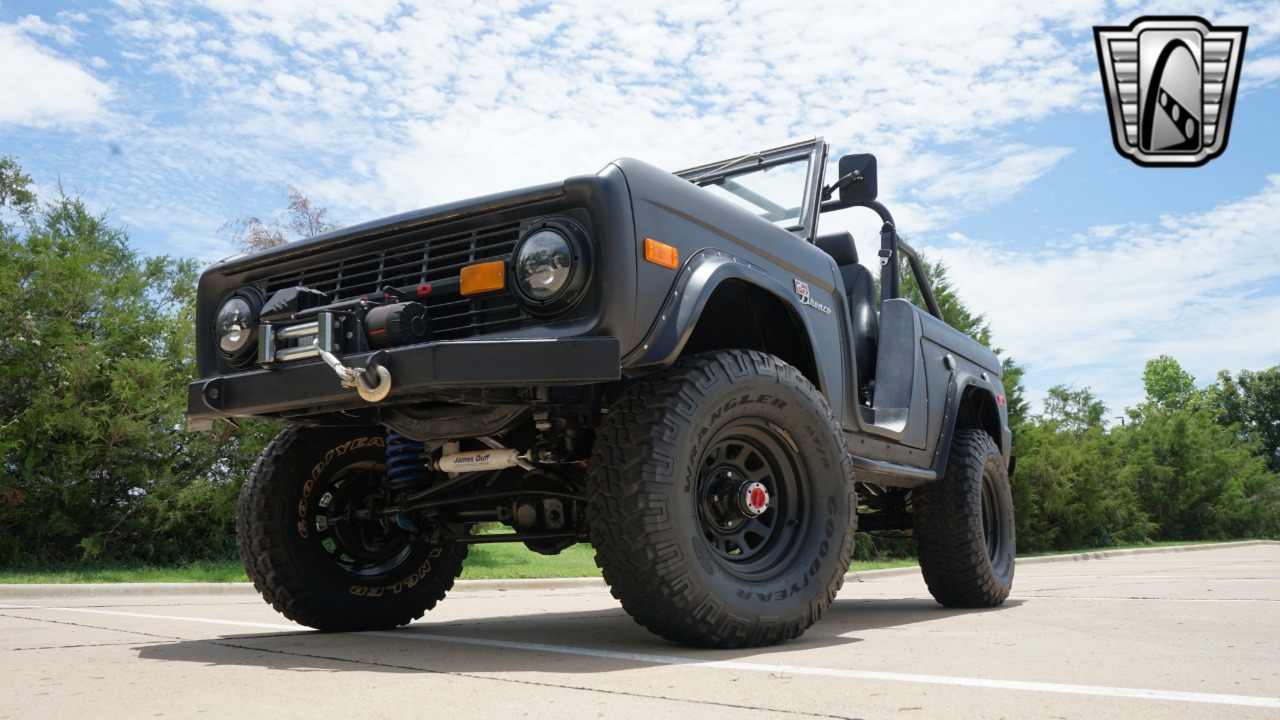 1971-ford-bronco-for-sale-03