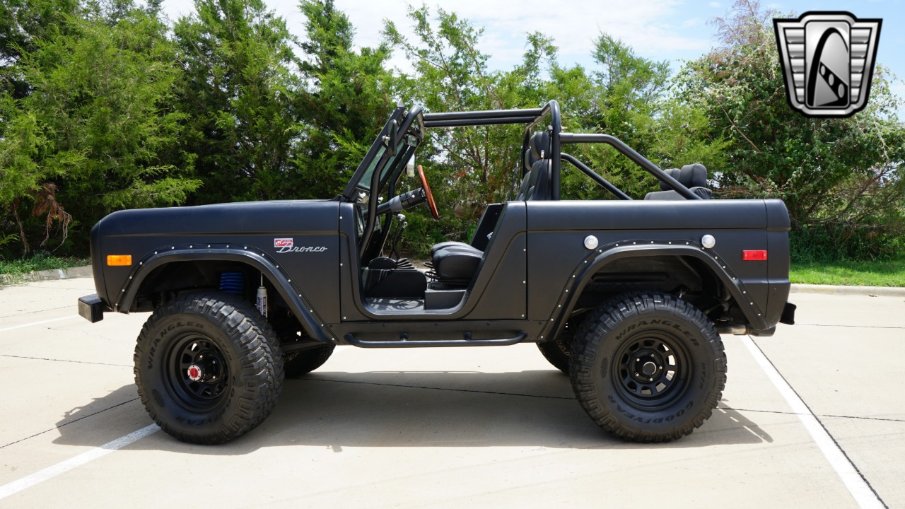 1971-ford-bronco-for-sale-05