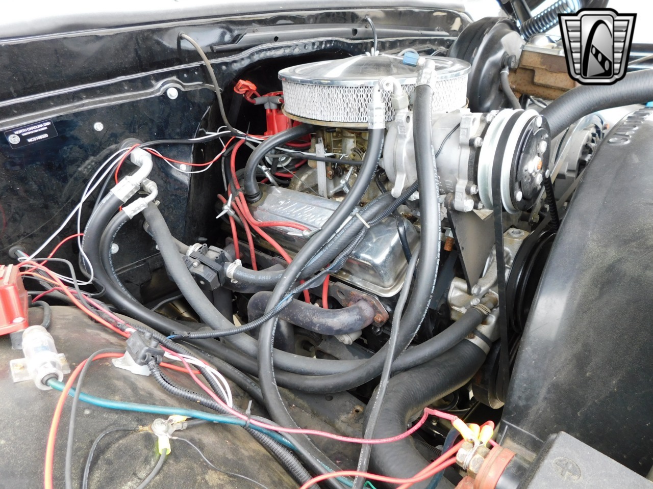 1972-gmc-suburban-restomod (90)