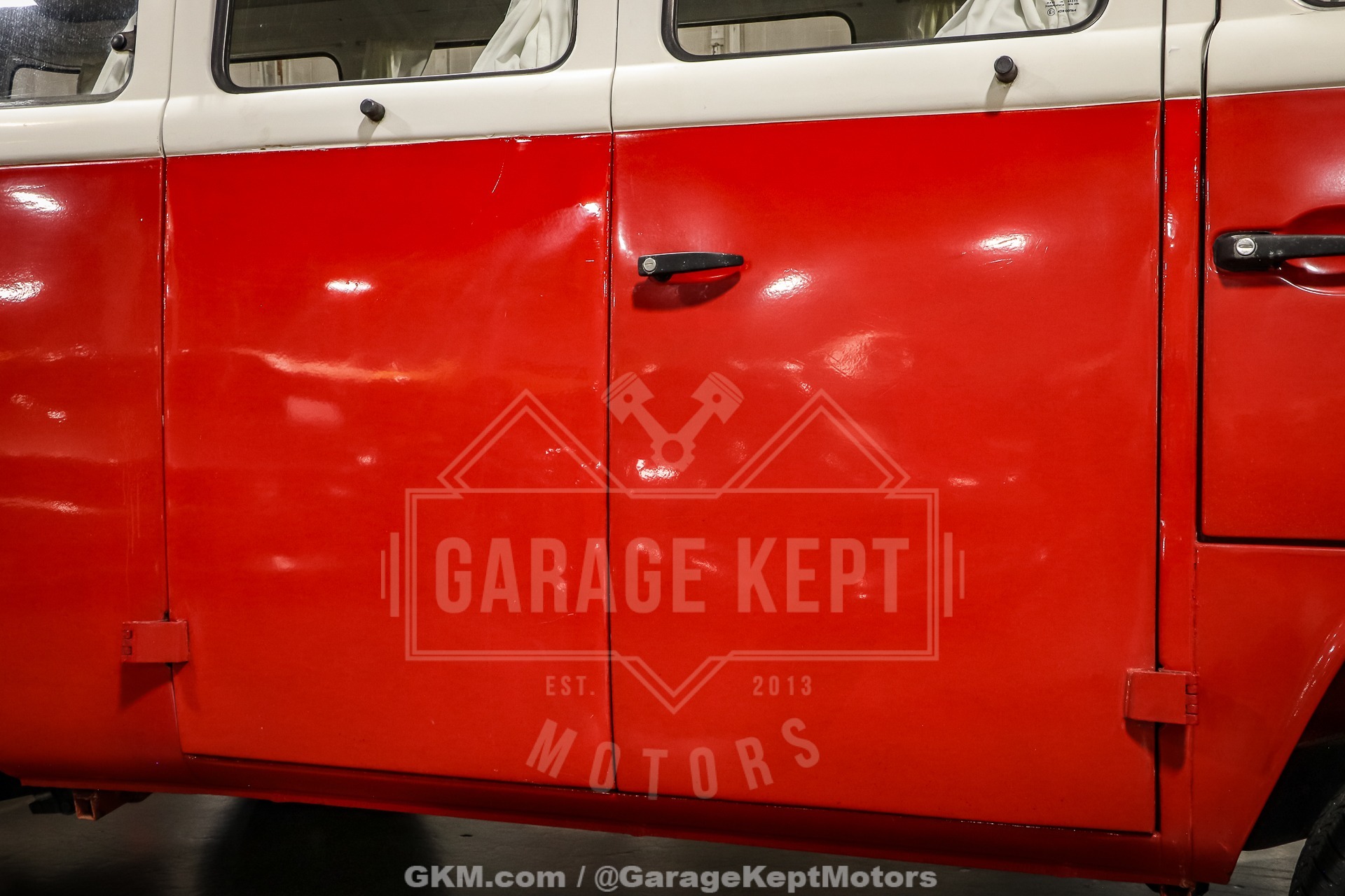 1973-vw-type-2-bus-for-sale (113)