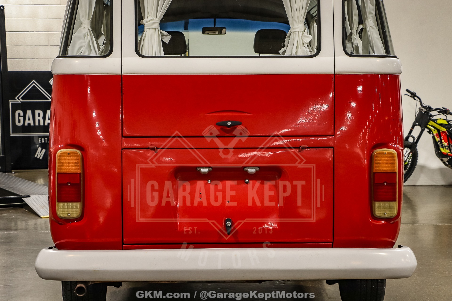 1973-vw-type-2-bus-for-sale (124)